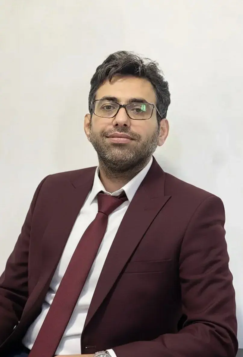 اقای اسماعیلی